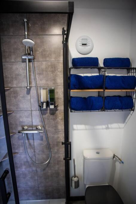 Bienvenue Dans Le Cobalt ! Apartment Cholonge Bagian luar foto