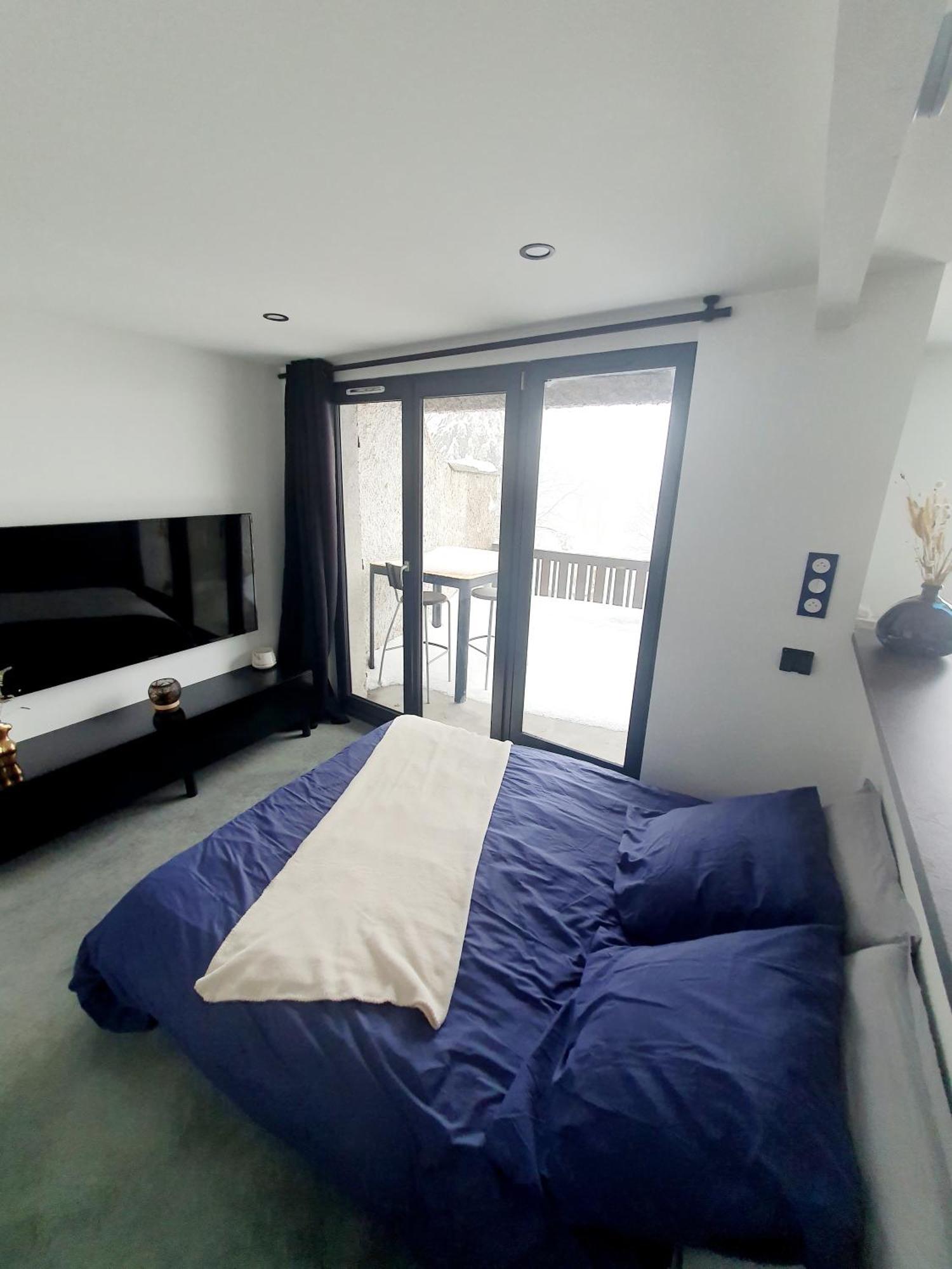 Bienvenue Dans Le Cobalt ! Apartment Cholonge Bagian luar foto